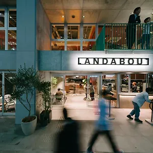 Landabout Tokio